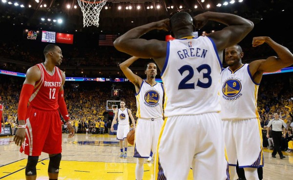 Warriors clasifican a las semifinales de la Conferencia Oeste