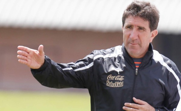 Héctor Vargas: 'Costly le da un extra al equipo que antes no teníamos'