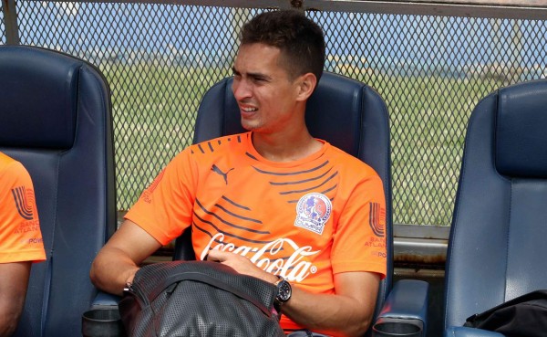 ¿Por qué Marcelo Canales no es titular en el Olimpia?