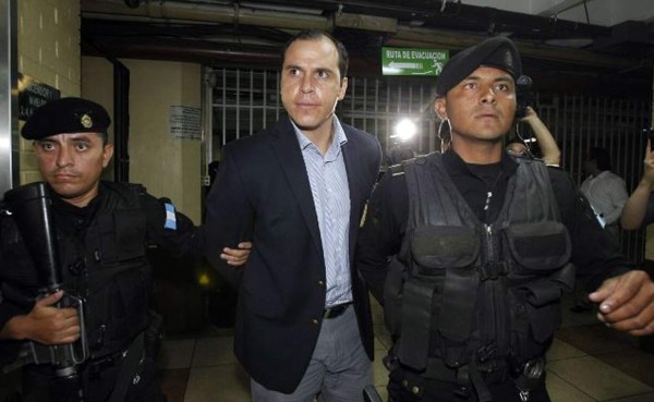 Capturan en Guatemala a ex seleccionado nacional Dwight Pezzarossi