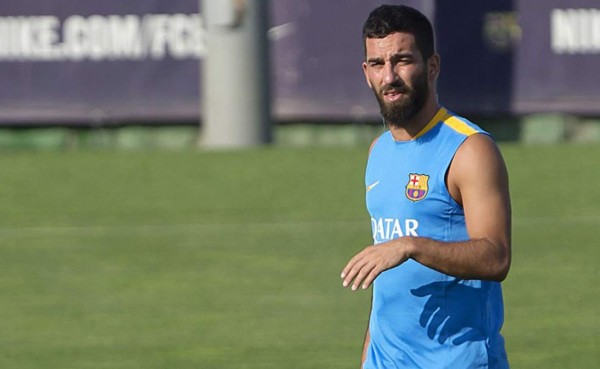 Arda Turan es baja en Barcelona por un proceso de fiebre