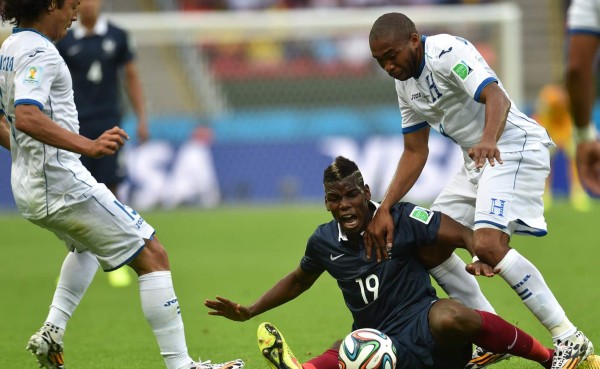 VÍDEO: Wilson y Pogba, de los abrazos a las patadas