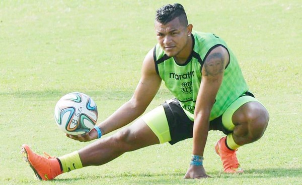 Mario Martínez no pudo ser inscrito por el Barcelona de Guayaquil