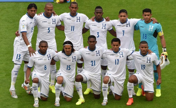 Selección de Honduras jugará de blanco ante Ecuador