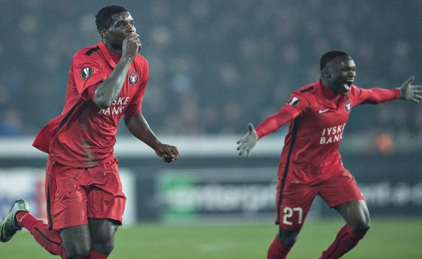 Midtjylland sorprende al Manchester United en la Europa League