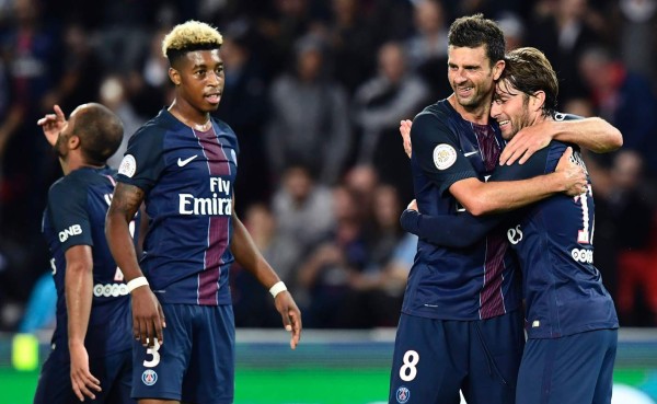 PSG vence al Dijon y es líder momentáneo a la espera del Mónaco