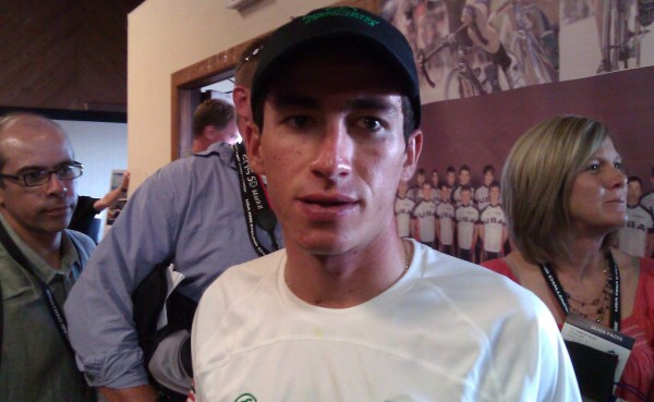 Ciclista colombiano es atropellado en la previa de la Vuelta de Suiza