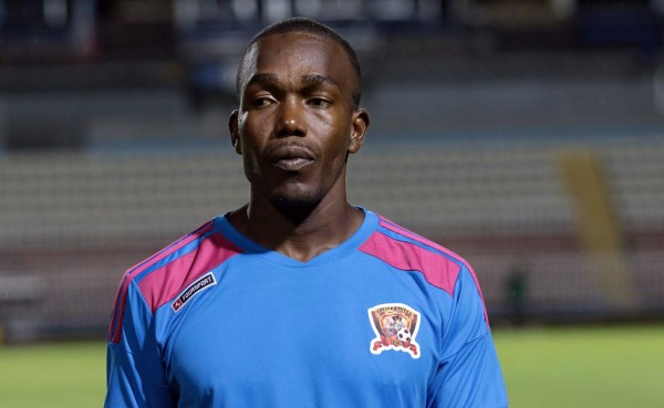 Harrison Róchez, el Policía que quiere capturar al Olimpia