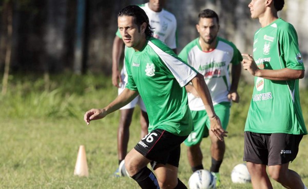 Hondureño Randy Diamond jugará en el fútbol de Rumanía