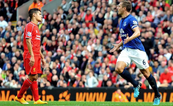 Everton le sacó un agónico empate al Liverpool en Anfield