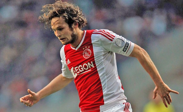 OFICIAL: Daley Blind, nuevo jugador del Manchester United
