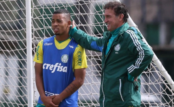 El entrenador del Palmeiras se queja de llamada de Guardiola a Gabriel Jesús