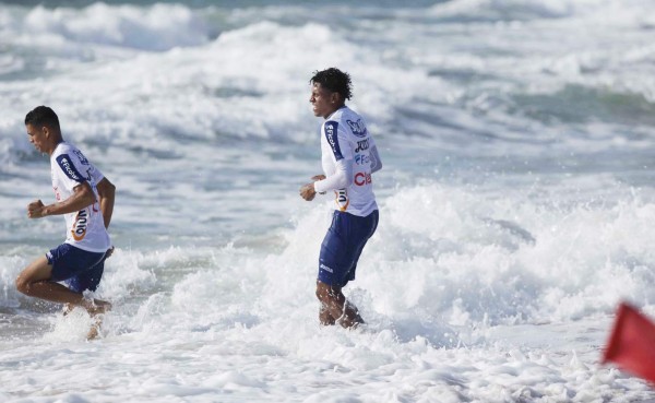 Honduras realiza trabajos de playa en Fort Lauderdale