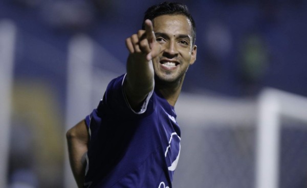 Lucas Gómez no jugaría contra el América en la Concachampions