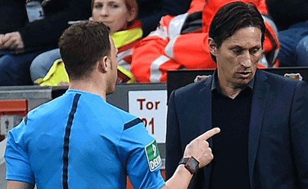 Tres partidos de suspensión para técnico del Bayer Leverkusen