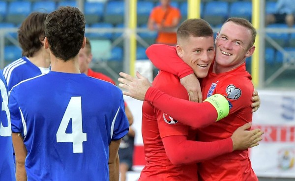 Inglaterra, primera selección clasificada a la Eurocopa 2016