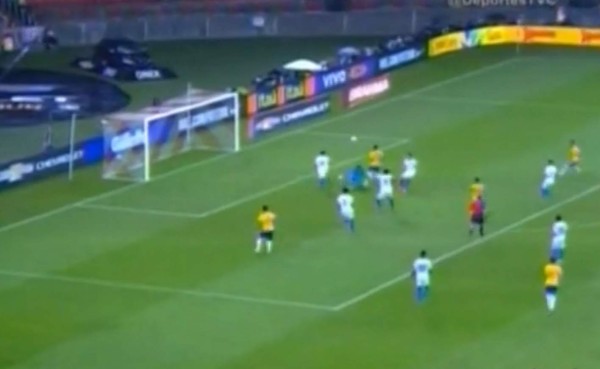 VIDEO: La gran tapada de Noel Valladares a Neymar