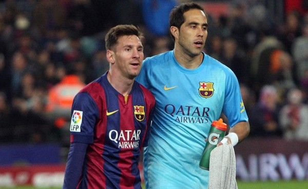 Claudio Bravo: 'Ojalá Messi y Mascherano no funcionen como suelen hacerlo'