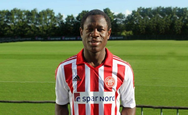 Polémica por la edad del camerunés Christian Bassogog