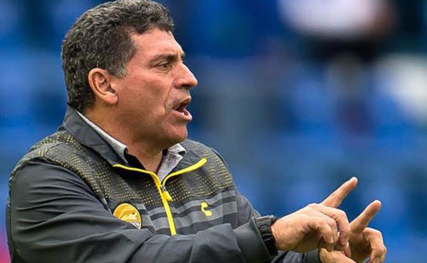 Luis Fernando Suárez deja el banquillo de los Dorados de Sinaloa