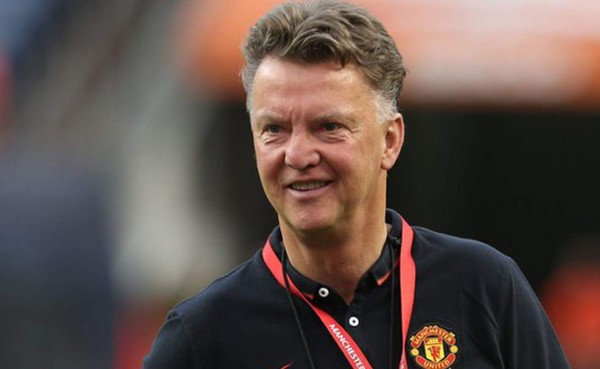 Louis Van Gaal es despedido del Manchester United