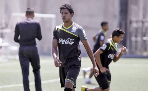 Carlos Pavón Jr. y la verdadera razón de su retiro, la espinita que le quedó en el fútbol y revela a qué equipo sigue... ¿Lo sabía su papá?