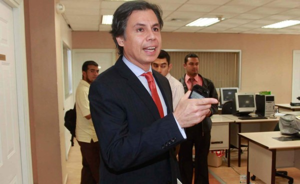 José Ernesto Mejía: 'Confiamos y creemos en el profesor Pinto'