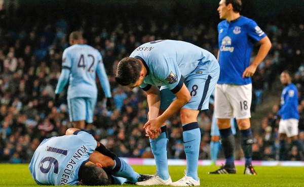 'Kun' Agüero se vuelve a lesionar con el Manchester City