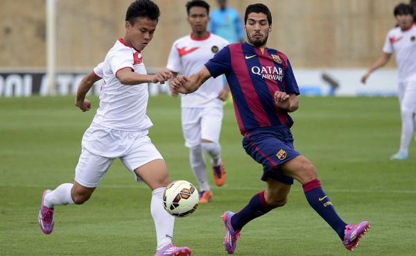 VIDEO: Luis Suárez se estrena con doblete en la filial del Barcelona