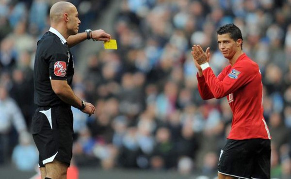Howard Webb confiesa un incidente que vivió con Cristiano Ronaldo