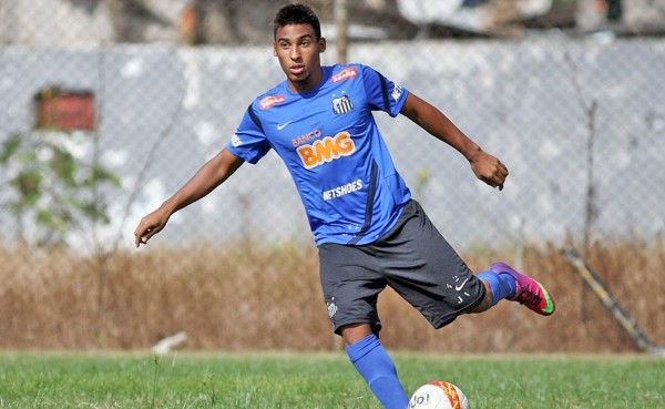 El hijo de Pelé debuta con el equipo Sub 20 del Santos brasileño