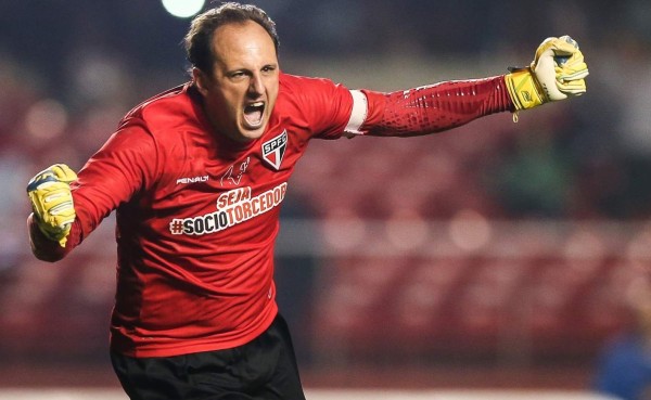 TOP: 10 jugadores consagrados que han marcado menos goles que Rogério Ceni