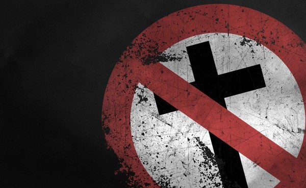 Facebook borró comentarios con tintes religiosos y politicos