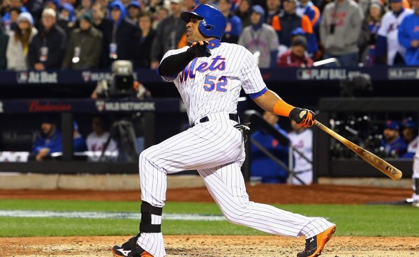 Los Mets ganan el tercer juego ante los Reales de Kansas City