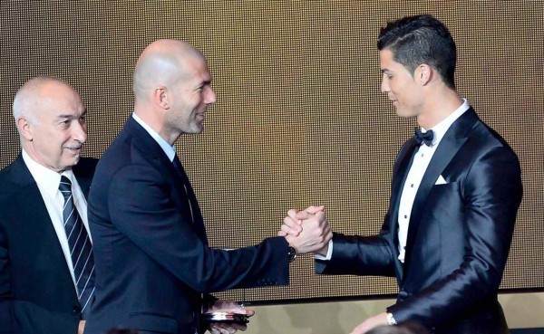 Zidane: 'Después de Messi y Cristiano, Hazard es mi jugador favorito'