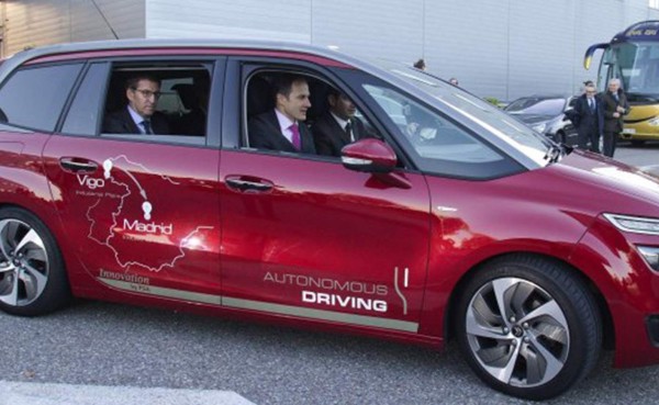 Fiat fabricará con Google 100 minifurgonetas autónomas