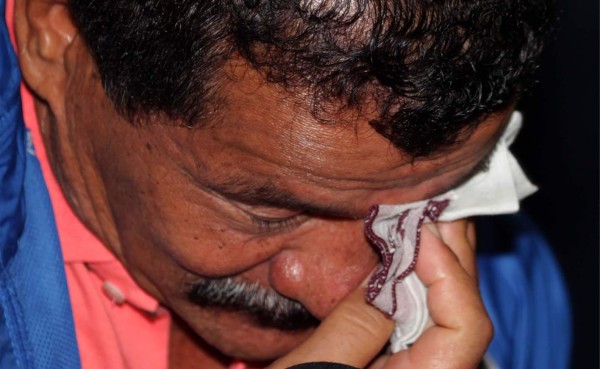 Hernán García lucha con el partido más duro de su vida