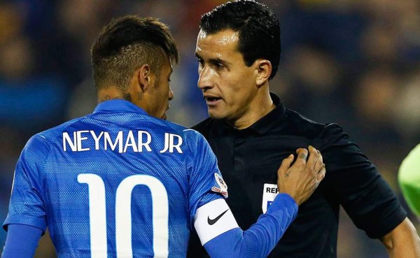 Neymar dice que ha aprendido de su expulsión en la Copa América