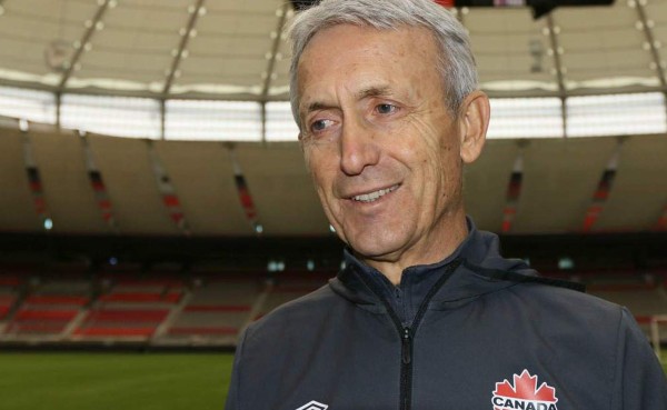 Benito Floro cree que Canadá puede vencer a México el martes en el Azteca