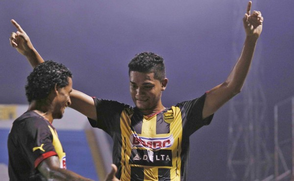 Real España le saca el empate al Olimpia por la semifinal de Copa Presidente