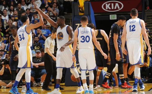 Los Warriors llegan a 60 victorias en la temporada
