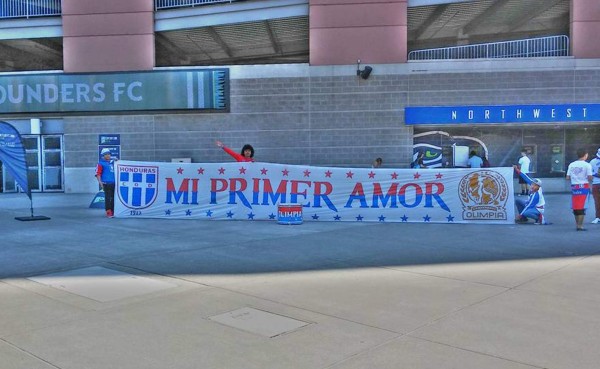 Ultra Fiel no deja solo al Olimpia y llega a Seattle para juego de Liga Campeones