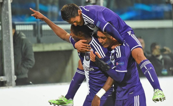 Anderlecht de Andy Najar, eliminado pese a vencer al Galatasaray