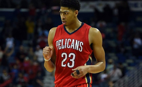 Anthony Davis pierde 23 millones de dólares por no ser votado titular All Star