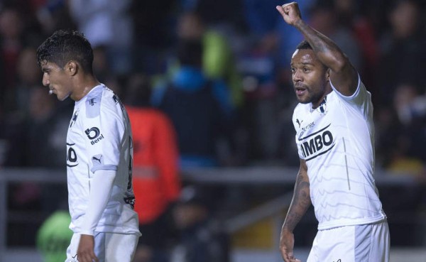 El Monterrey mantiene el paso y sigue líder del Clausura en la Liga MX