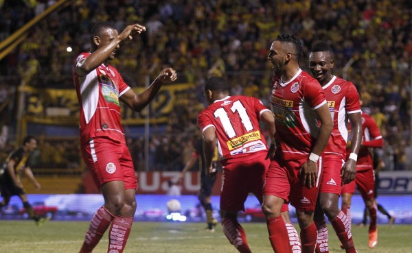 Olimpia y Motagua no se hacen nada; Real España y Real Sociedad finalizó 2-2