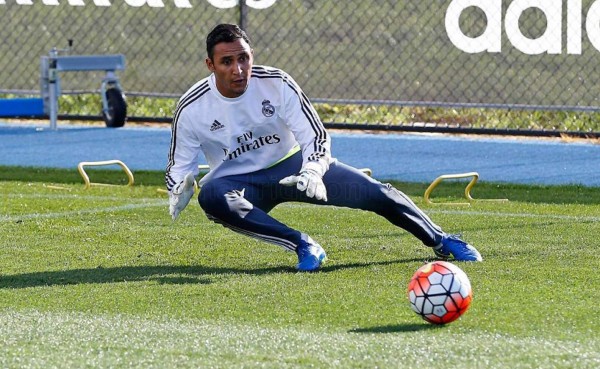 Preocupación en Costa Rica por posible ausencia de Keylor Navas para las eliminatorias