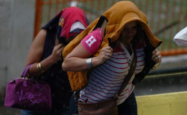 Las mejores imágenes deportivas del sábado: Llegan periodistas mexicanos