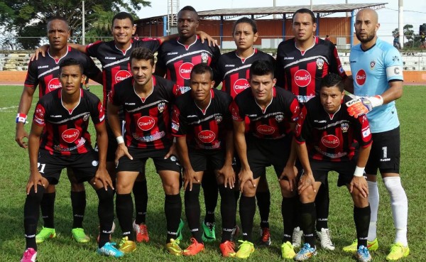 Walter Ferretti, el equipo de los policías de Nicaragua