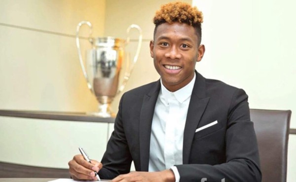 David Alaba renueva con el Bayern Múnich hasta 2021